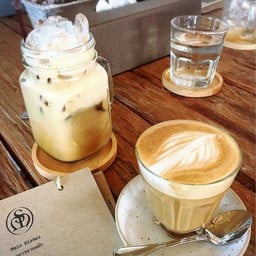 กาแฟรสชาติดีนะ หอมอร่อย Cortado คือกาแฟ 2 ชอต นมน้อย