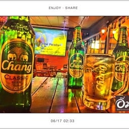 ดูบอลผมก็ลุ้น...ดูหน้าคุณผมก็รัก.    ฮิ้วววววววววว