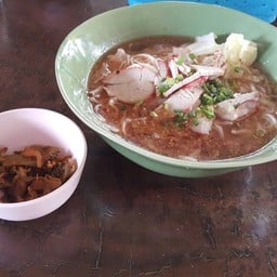 ร้านบะหมี่แสงจันทร์