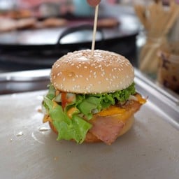 Jame's Burger