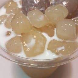 ลูกลานนมสด