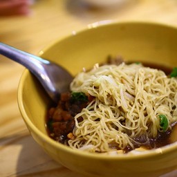 ก๋วยเตี๋ยวเป็ดไส้แก้ว ซอยวัชรพล