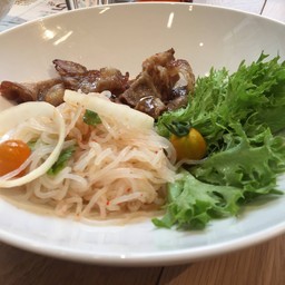 ยำเส้นบุกหมูชาชู