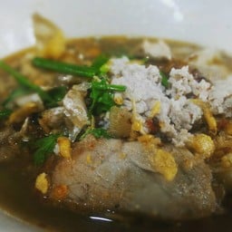 ก๋วยเตี๋ยวป้าทุเรียน สาขา 3 ลูกป้าทุเรียน (เคหะ)