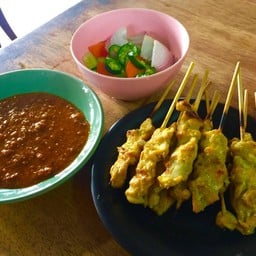 ร้านข้าวเลือดหมู อ.แกลง
