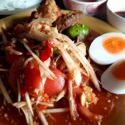 ส้มตำแตงปู+ไข่ต้ม+หมูกรอบ