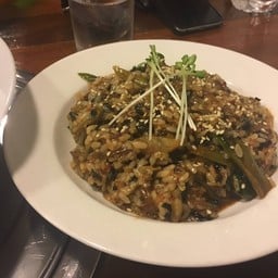 ซอสจิมดักคลุกข้าวกับไก่นุ่มๆ