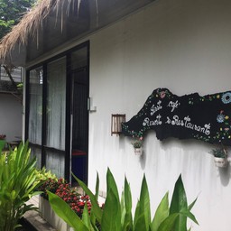 First Cafe' Resort & Food