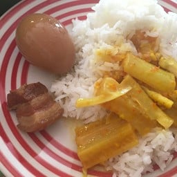 ร้านข้าวแกงป้าหวัก