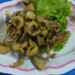 ปลาสลิดทอด