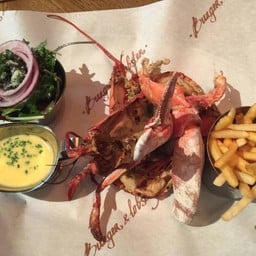 Burger & Lobster