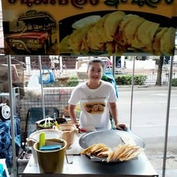 อรสิริขนมเบื้อง