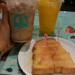 ลองเด๊ะ นมสด ตลาดนัดรถไฟรัชดา ตลาดรถไฟรัชดา