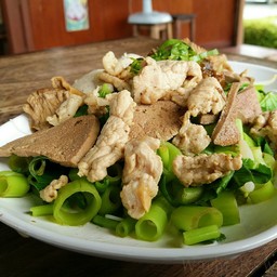เตี๋ยวเรือต่อชาม อยุธยา