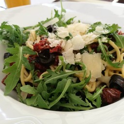 Papa's Living Restaurant