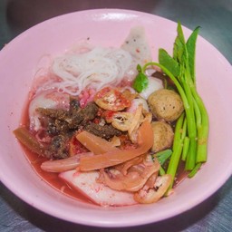 เส้นหมี่เย็นตาโฟ