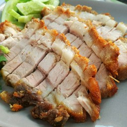 หมูกรอบ