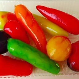 เรือน้ำฝนขนมไทย