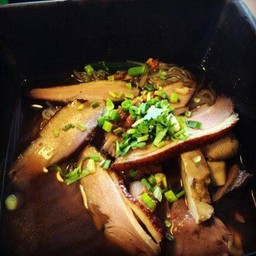 ก๋วยเตี๋ยวเป็ดอบชานอ้อย