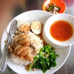 ก๋วยเตี๋ยวเรือ ณครถม