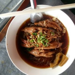 เมนูเด็ดที่สุดในร้าน ซุปเปอร์ขาไก่