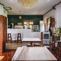 ร้านตกแต่งสวย สไตล์ล้านนา 