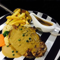 เป็นอาหารอีกตัวที่น่าลอง รสชาติเทียบระดับโรงแรมเลยครับ