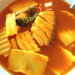 แกงเหลืองปลากระพง