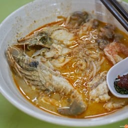 Famous Sungei Road Triahaw Laksa