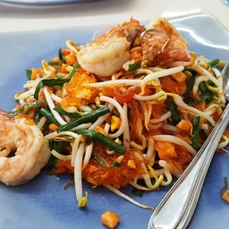 ผัดไทยวุ้นเส้นกุ้งใหญ่