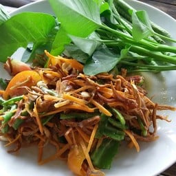 ผาเก๊าะ-น้ำกูน