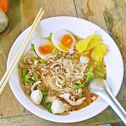 ก๋วยเตี๋ยวไข่หวาน ไอศกรีม ไอเฟรช