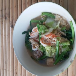 บ้านพี่หนึ่งอาหารตามสั่ง