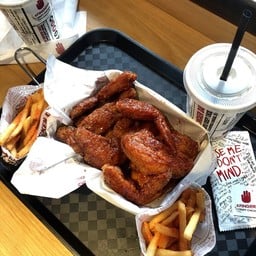 4 Fingers Crispy Chicken Berjaya Timesquare