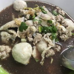 ตาเนียร ก๋วยเตี๋ยวหมู