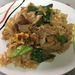 อาหารตามสั่งข้างเซเว่น