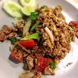 ข้าวผัดโบราณหมู