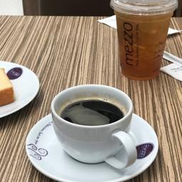 Mezzo Coffee โรงพยาบาลธนบุรี 2 อาคาร 2