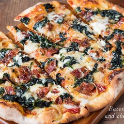 Bacon Spinach Pizza