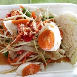 เรือคุณหมู & เรือคุณดำ