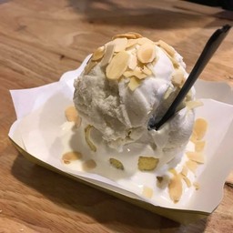 ไอติมแพนเค้ก แรงบันดาลใจจากนั่งดูพระอาทิตย์ตกดินที่หาดแมนฮัตตัน แคลิฟอร์เนีย