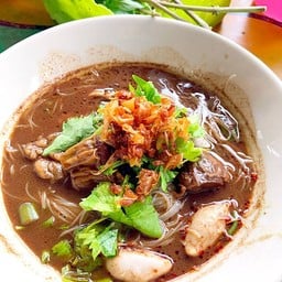 ก๋วยเตี๋ยวเรือลองแล