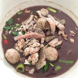 ก๋วยเตี๋ยวเรือ สุกี้อีสาน