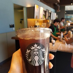 Starbucks Pentonville Road