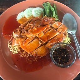 น้อย...น้อย เจ๊นิด