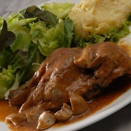 ไก่อบมันบด