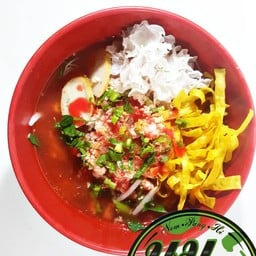 เมนูเย็นตาโฟ เย็นตาโฟต้มยำก็มีนะ เย็นตาโฟที่คัดสรรน้ำซอสรสชาติต้นตำรับ