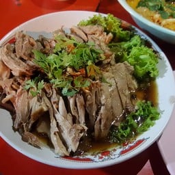 หัวปลา + เป็ดพะโล้ หน้า CMMU