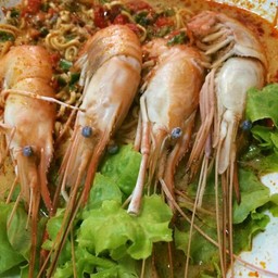 บะหมี่ต้มยำกุ้ง