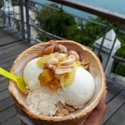 Lamai Fresh Coconut Ice Cream